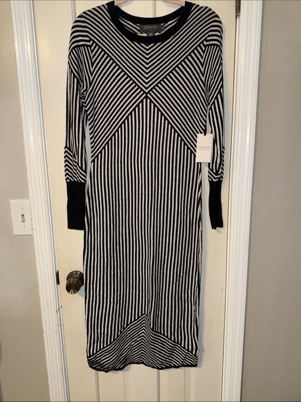 Black & White Long Sleeve Striped Midi Dress